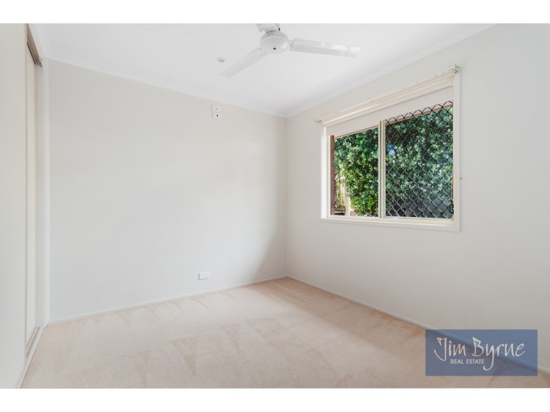 27 Hartsmere Drive, Berwick VIC 3806