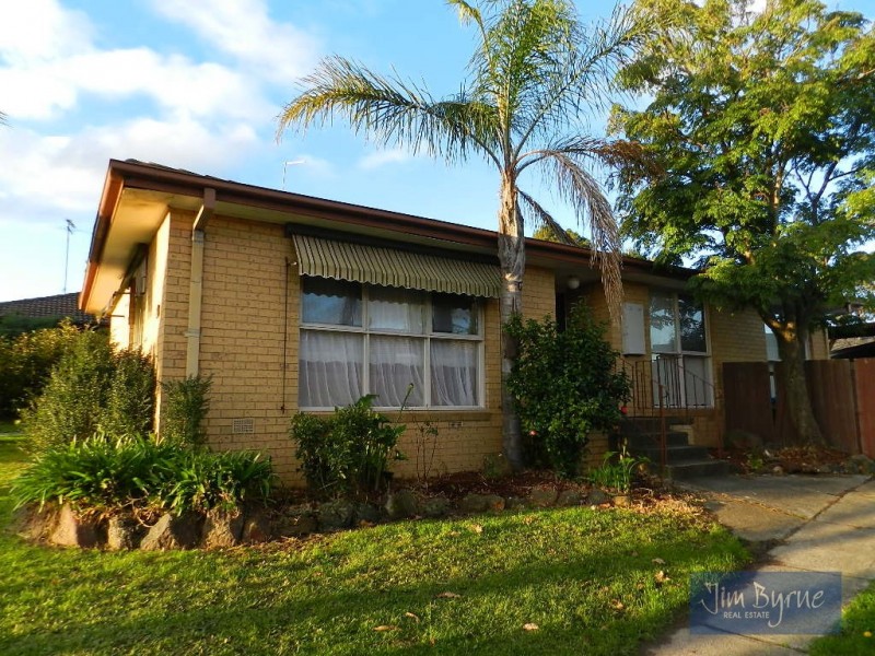 68 MOSSGIEL PARK DRIVE, Endeavour Hills VIC 3802