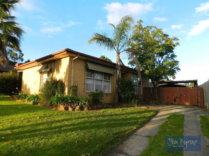 68 MOSSGIEL PARK DRIVE, Endeavour Hills VIC 3802