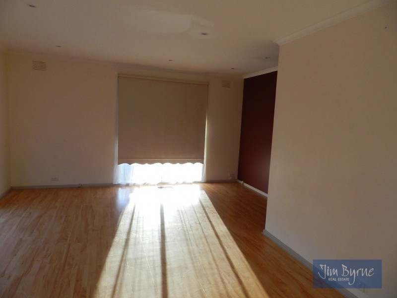 68 MOSSGIEL PARK DRIVE, Endeavour Hills VIC 3802