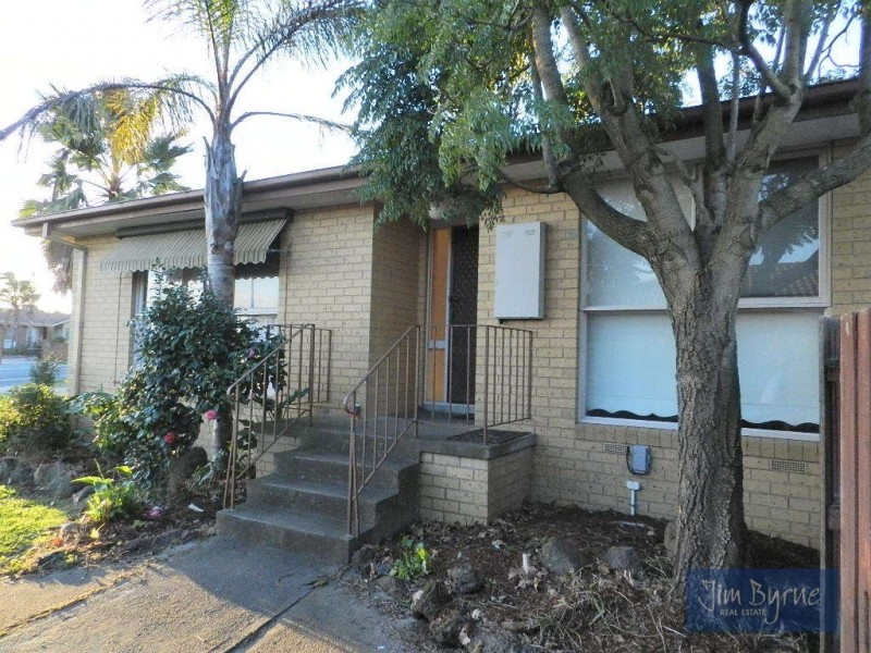 68 MOSSGIEL PARK DRIVE, Endeavour Hills VIC 3802