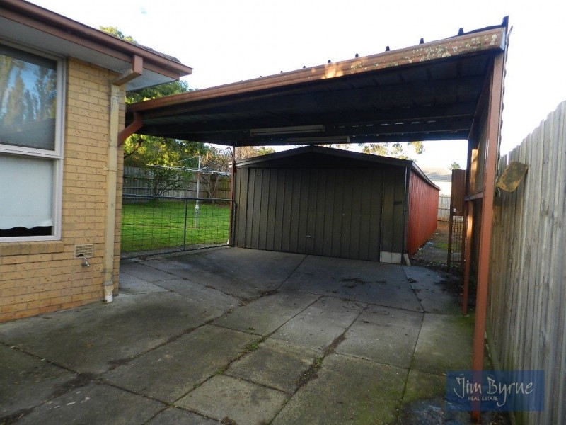 68 MOSSGIEL PARK DRIVE, Endeavour Hills VIC 3802