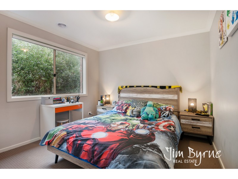 35 Thwaites Road, Pakenham VIC 3810