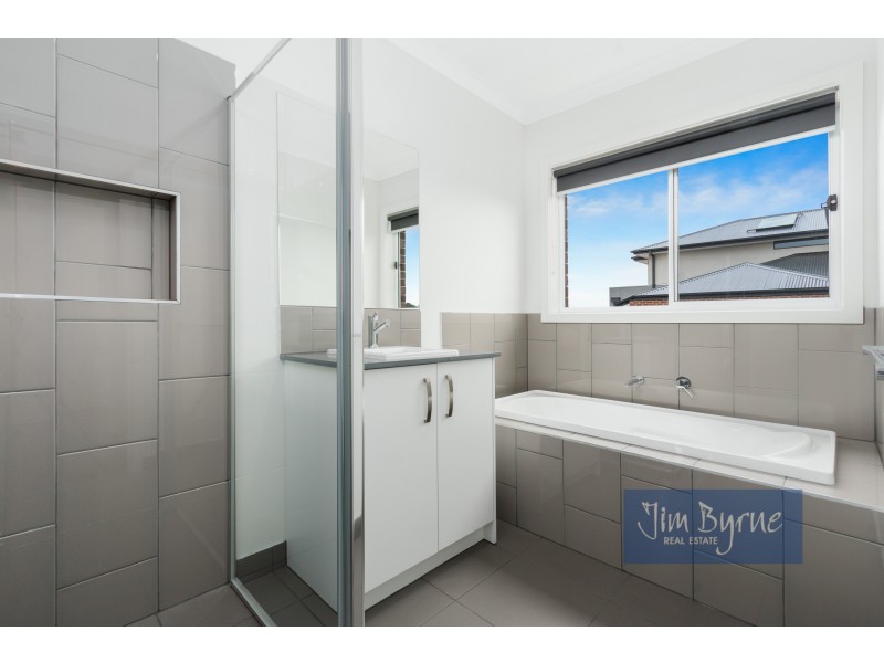 46 Kamono Street, Clyde VIC 3978