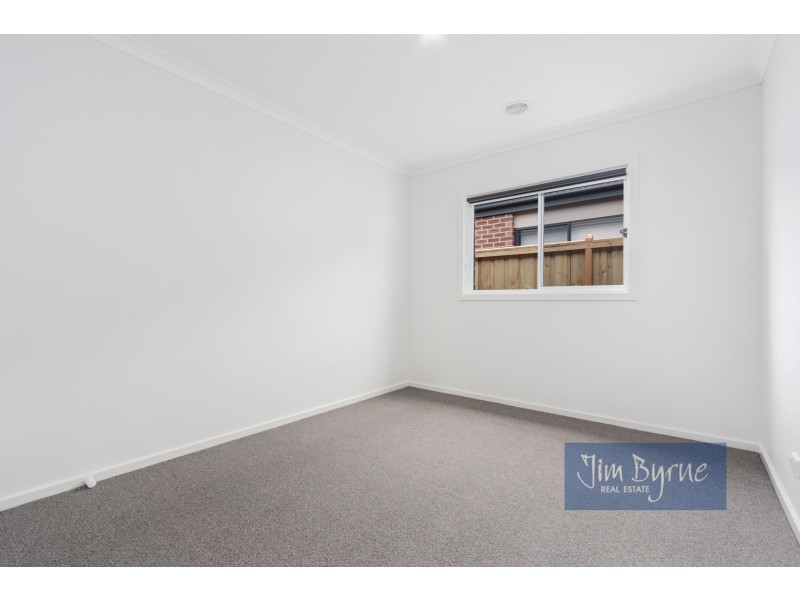 46 Kamono Street, Clyde VIC 3978
