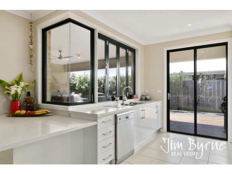 20 Headland Way, Inverloch VIC 3996