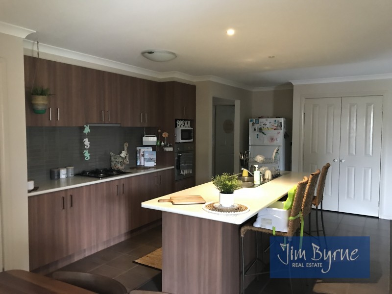 69  Donohue Street, Cranbourne East VIC 3977