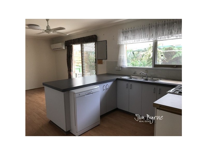 10 CANTLE CLOSE, Pakenham VIC 3810