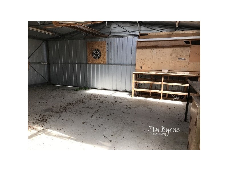 10 CANTLE CLOSE, Pakenham VIC 3810