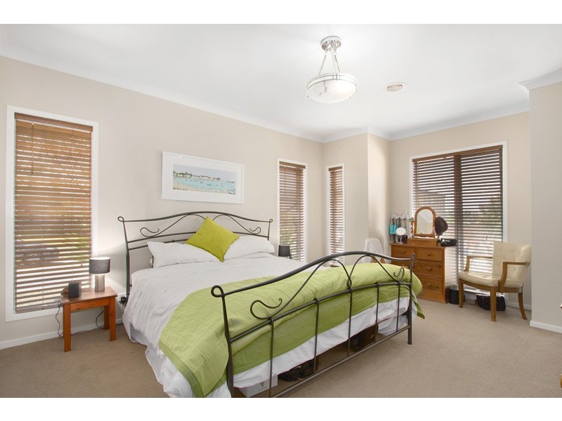 38 Saul Avenue, Berwick VIC 3806