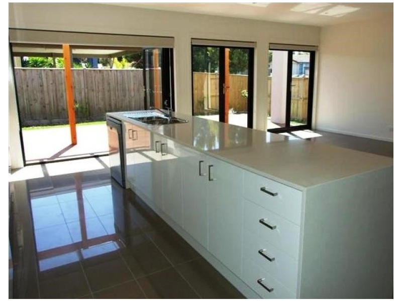 11 Pobblebonk Place, Cowes VIC 3922