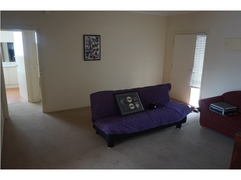 3/331 Rossiter Road, Koo Wee Rup VIC 3981
