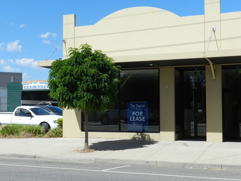 Shop 4/23-25 Station Street, Koo Wee Rup VIC 3981