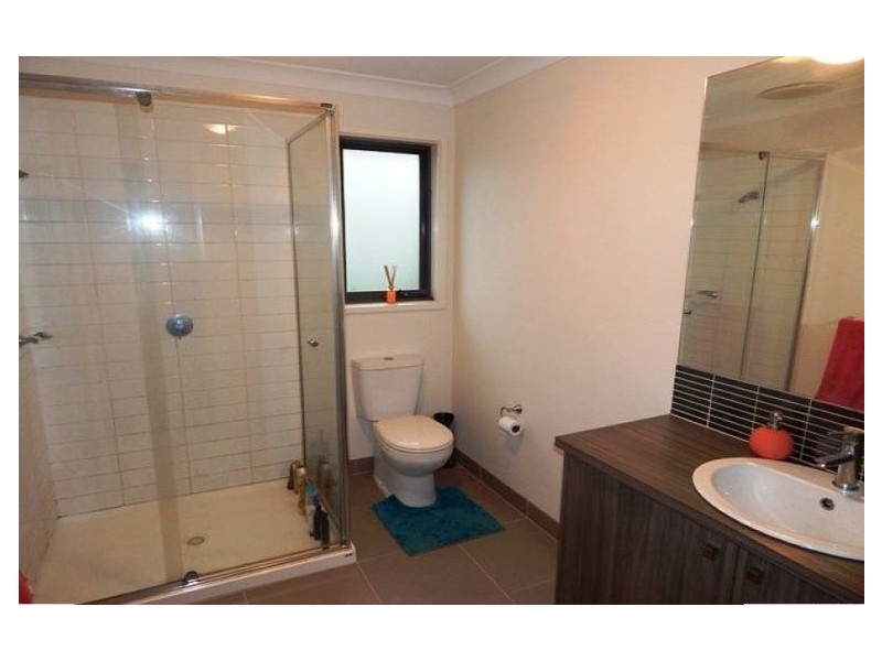 17 Meridian Circuit, Berwick VIC 3806