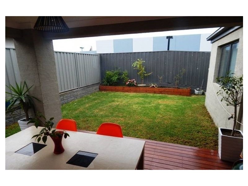 17 Meridian Circuit, Berwick VIC 3806