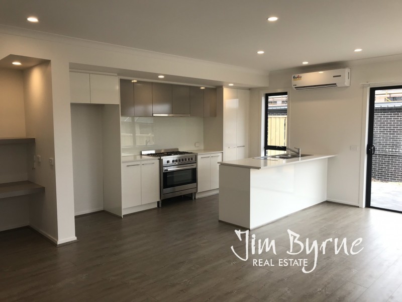 23 BONA VISTA RISE, Clyde VIC 3978