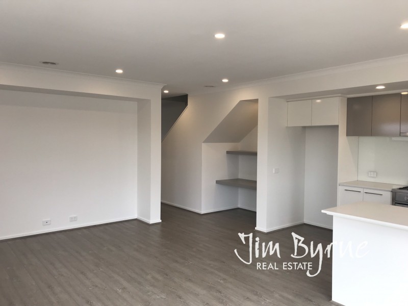 23 BONA VISTA RISE, Clyde VIC 3978