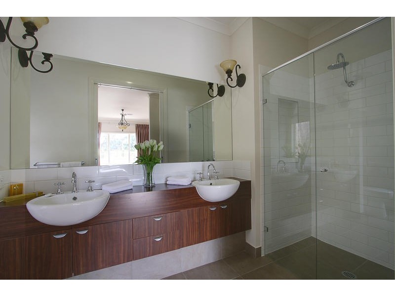 23 Kooyong Close, Officer VIC 3809