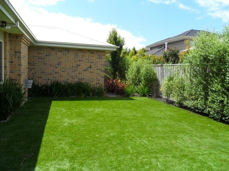 23 Kooyong Close, Officer VIC 3809