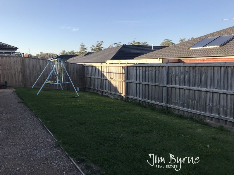 22 Viewgrand Drive, Pakenham VIC 3810