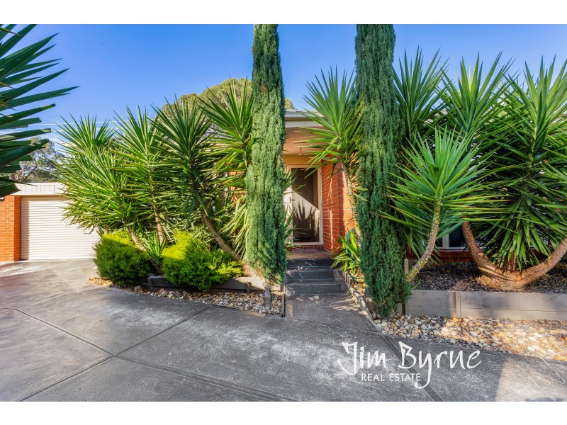3/4 LIMA PLACE, Pakenham VIC 3810