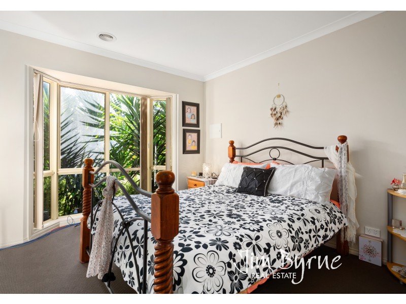 3/4 LIMA PLACE, Pakenham VIC 3810