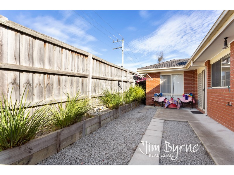 3/4 LIMA PLACE, Pakenham VIC 3810