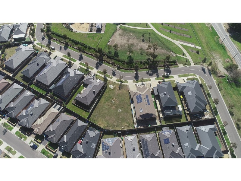 65 Bimberry Circuit, Clyde VIC 3978