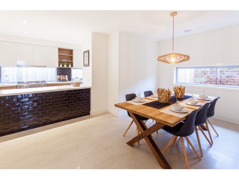 Clyde North VIC 3978