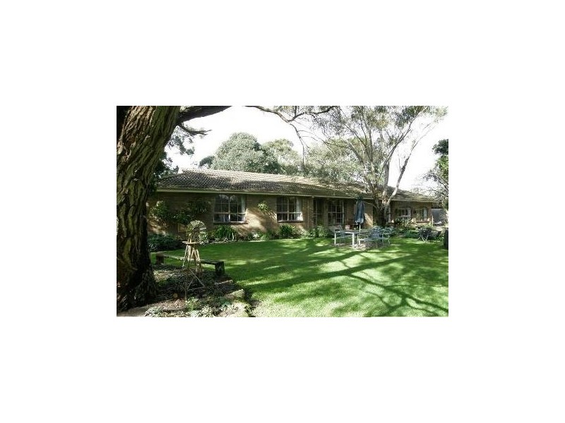 12 Ballarto Road, Clyde VIC 3978