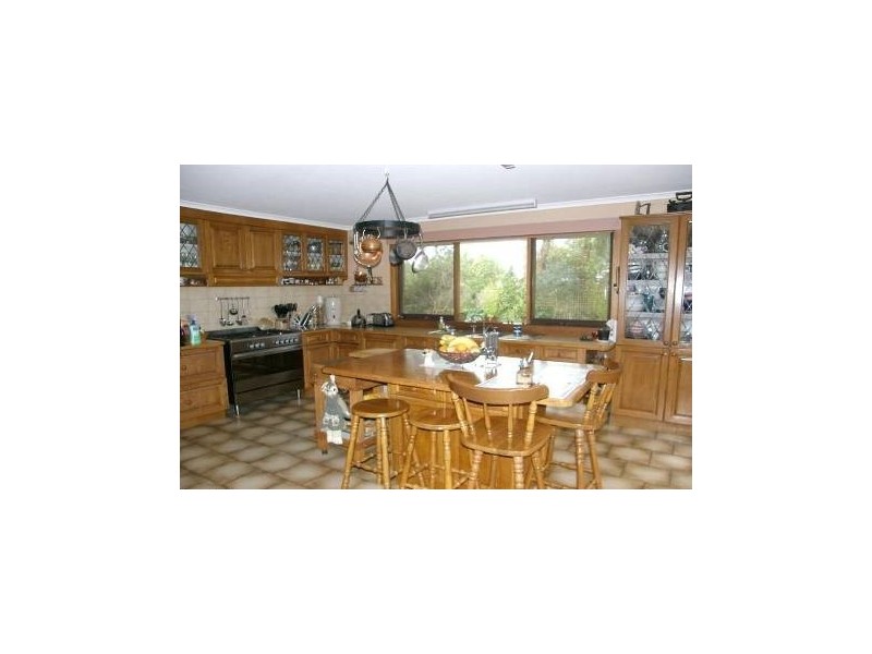 12 Ballarto Road, Clyde VIC 3978