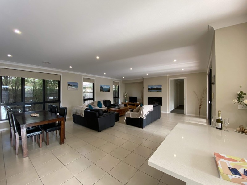 20 Headland Way, Inverloch VIC 3996