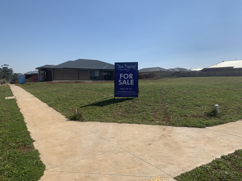 14 Bailey Drive, Warragul VIC 3820