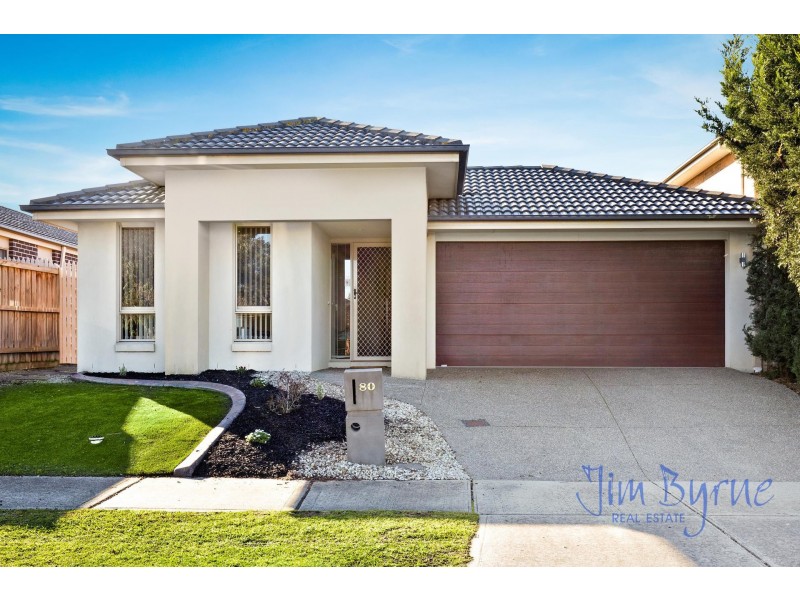 80 Thunderbolt Drive, Cranbourne East VIC 3977