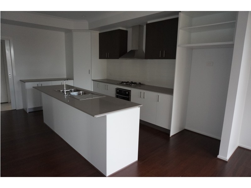 107 Moondarra Drive, Berwick VIC 3806