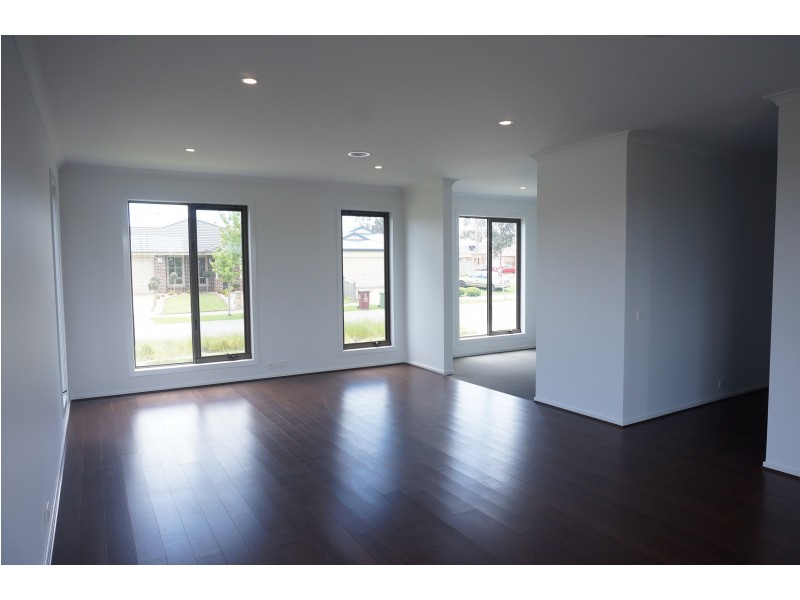 107 Moondarra Drive, Berwick VIC 3806