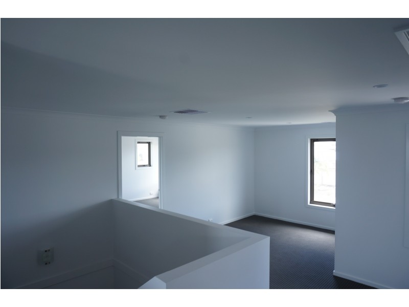 107 Moondarra Drive, Berwick VIC 3806