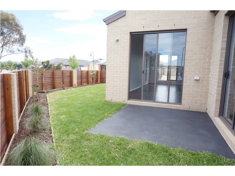 107 Moondarra Drive, Berwick VIC 3806