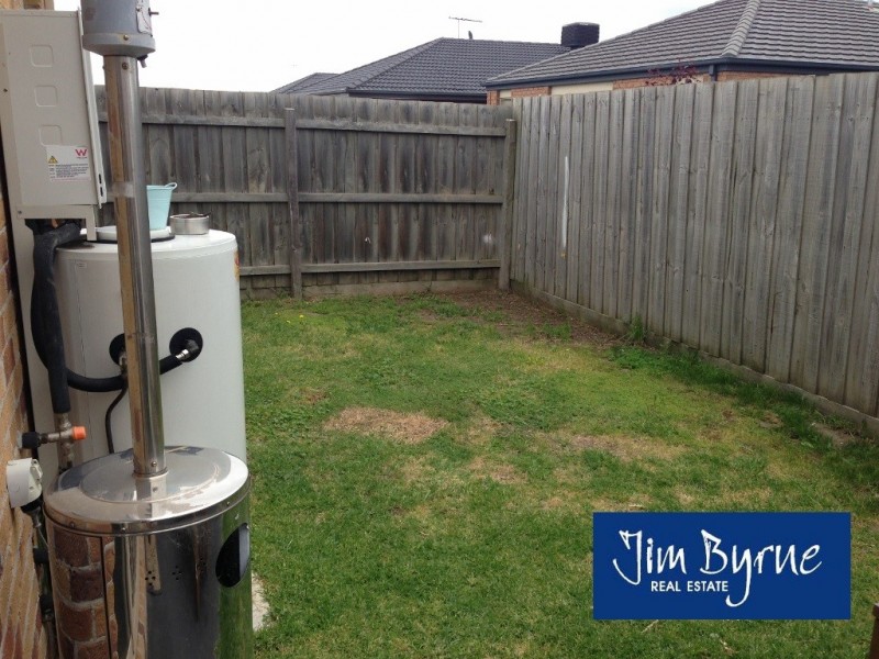 66B Golf Links Road, Berwick VIC 3806