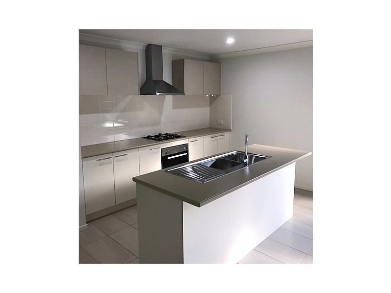 3 Shakespeare Grove, Officer VIC 3809