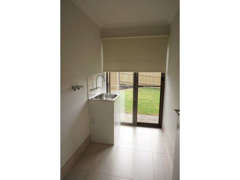 3 Shakespeare Grove, Officer VIC 3809