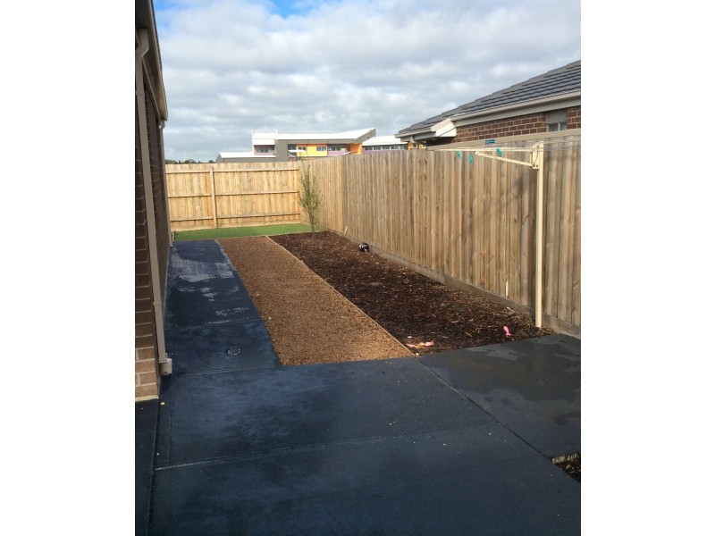 52 Ferrari Drive, Cranbourne East VIC 3977