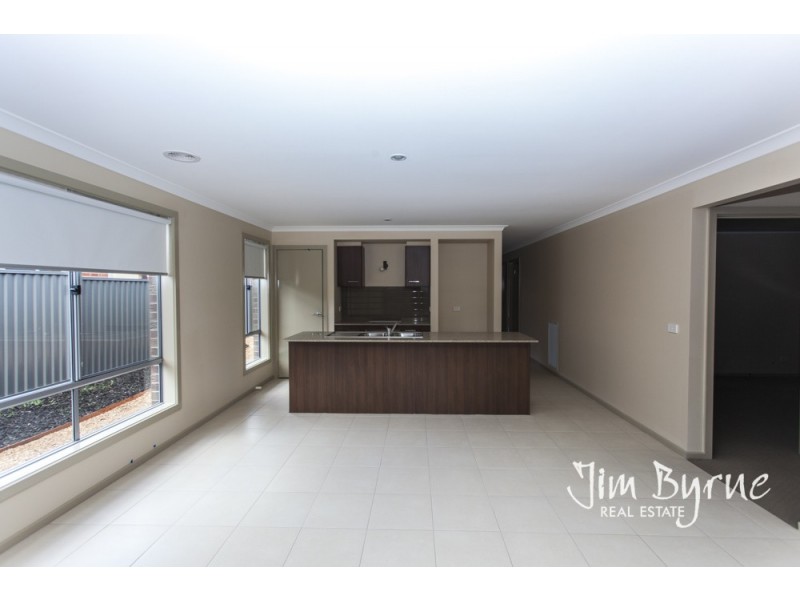 29 Morphetville Street, Clyde North VIC 3978