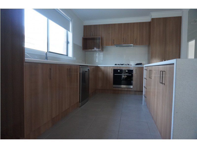 14B Rupert Street, Lang Lang VIC 3984