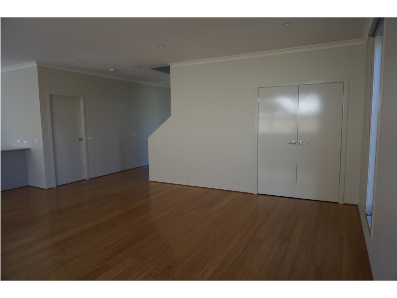 109 Moondarra Drive, Berwick VIC 3806