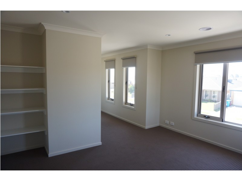 109 Moondarra Drive, Berwick VIC 3806