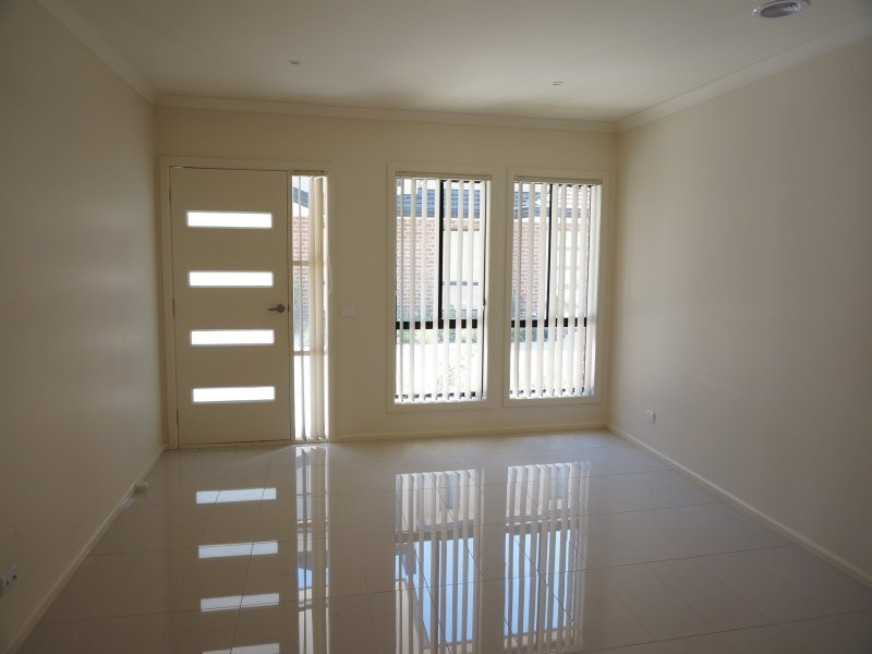 4/69-71 Frawley Road, Hallam VIC 3803