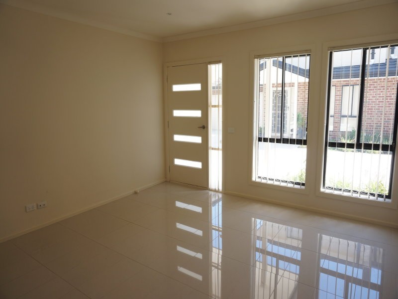 4/69-71 Frawley Road, Hallam VIC 3803