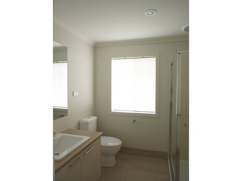 3 Belmont Crescent, Pakenham VIC 3810