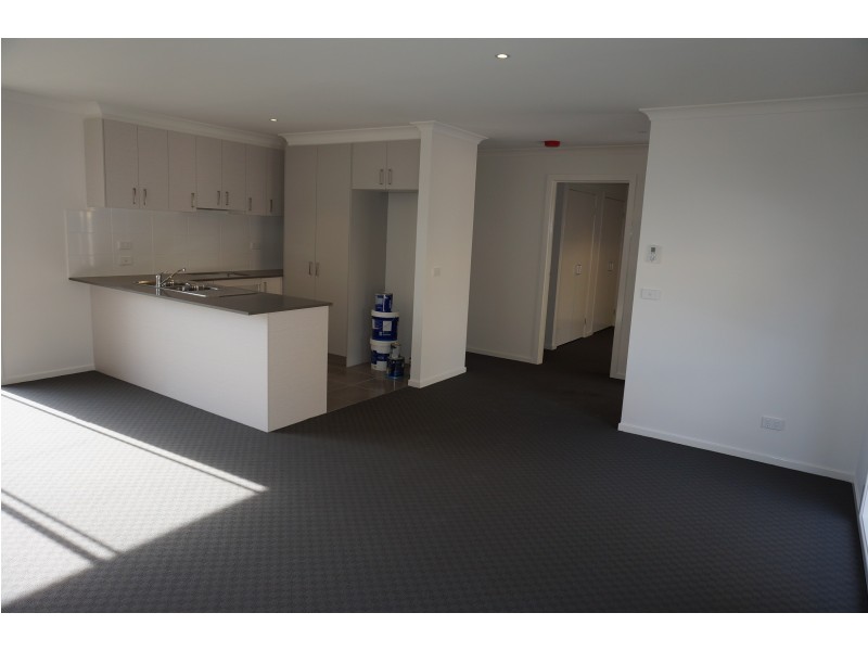 2/6 Brittlewood Lane, Longwarry VIC 3816